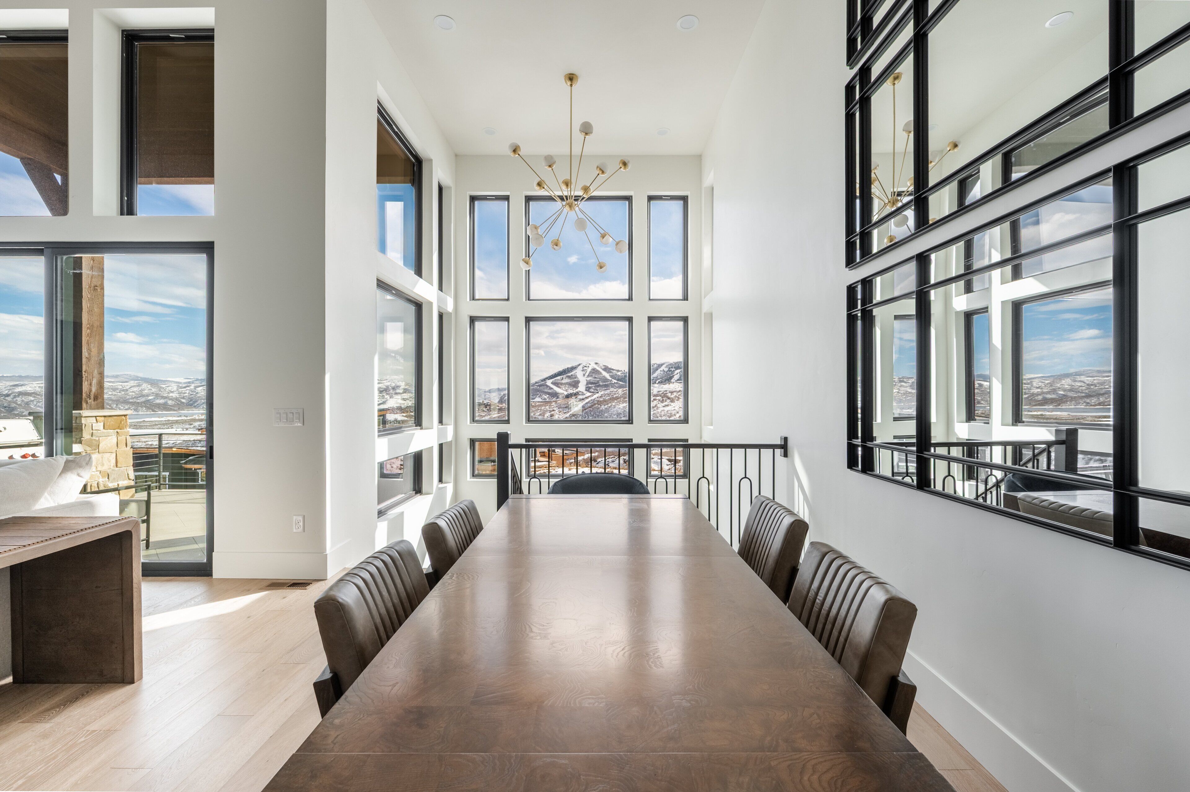 Luxury House, Lake View | Interior