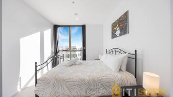 2 dormitorios, tabla de planchar con plancha, wifi gratis