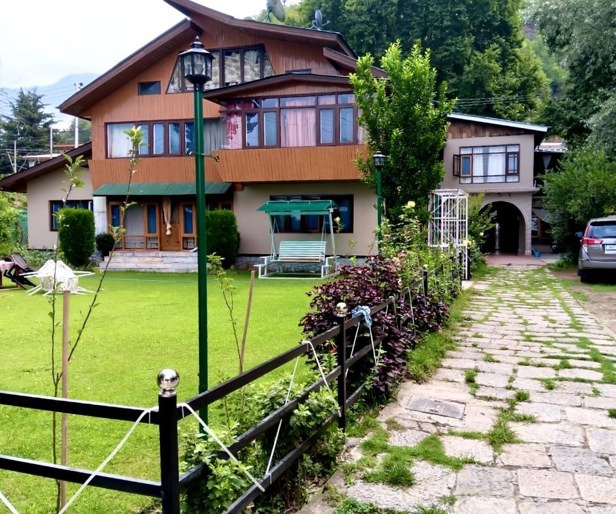 Room, 4 Bedrooms, Smoking, Balcony | Exterior