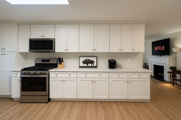 Fridge, microwave, oven, dishwasher