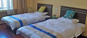 Fenglin Blueberry Hotel