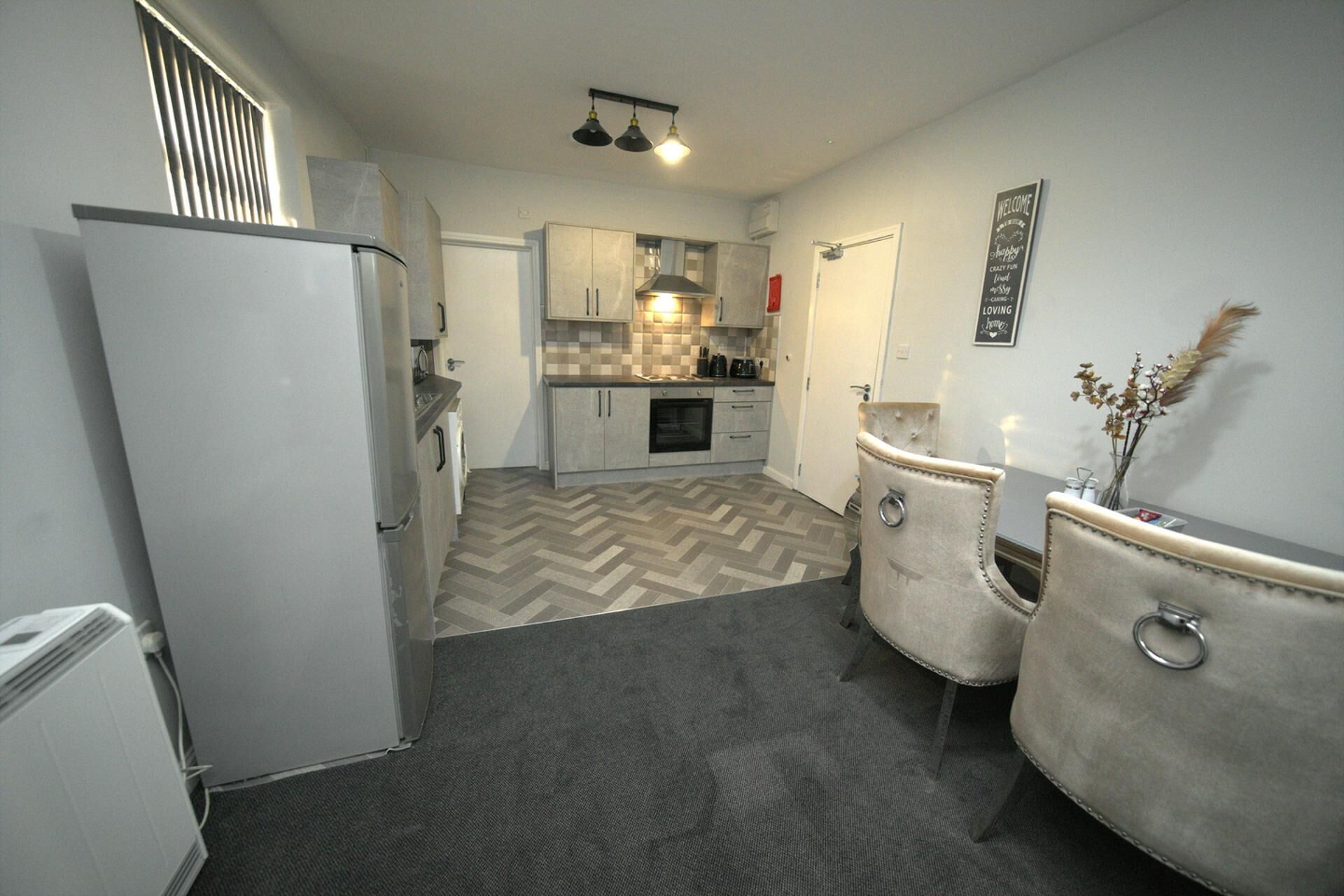 Apartment | Private kitchen | Fridge, microwave, oven, stovetop