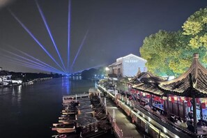 Unclassified image, 4 of 25, button - Shanghai Jinxiang Hotel (Zhujiajiao Ancient Town) (Shanghai)