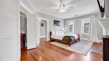 1 bedroom, desk, iron/ironing board, free WiFi