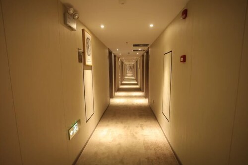 Homeinn · neo (Xi'an Zhonglou Subway Station)