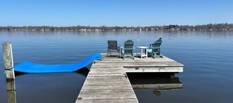 Stunning Home-Direct Waterfront Access Private Dock for boat, swimming & fishing
