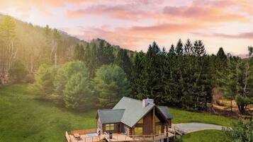 Nhà (4 Bedrooms) | Mặt tiền nơi lưu trú