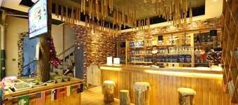 Mohe North Bank Youth Hotel