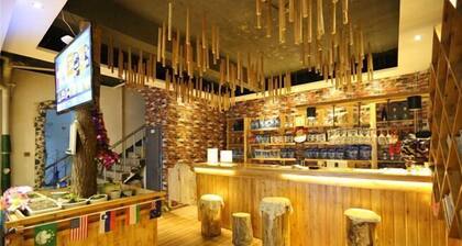 Mohe North Bank Youth Hotel