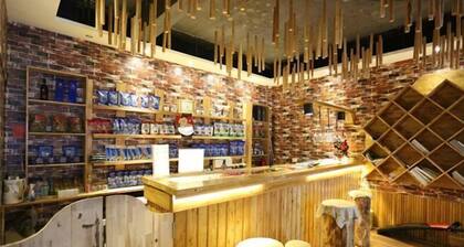 Mohe North Bank Youth Hotel