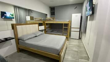 1 bedroom, free WiFi, bed sheets