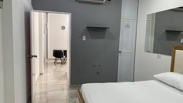 1 quarto, Wi-Fi de cortesia, roupa de cama