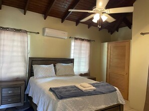 2 bedrooms, iron/ironing board, WiFi, bed sheets -
Bay View Villa in Tortola, British Virgin Islands with WiFi, AC - beaches (Tortola)