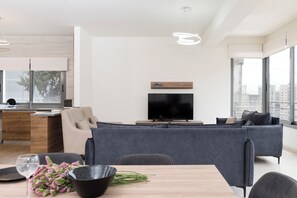 Fernseher