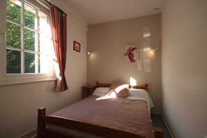 2 chambres, lit parapluie, Wi-Fi gratuit