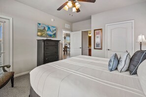 3 Schlafzimmer, Bügeleisen/Bügelbrett, WLAN, Bettwäsche