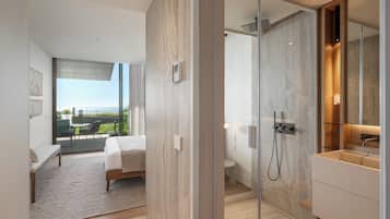 2 chambres, fer et planche Ă  repasser, Wi-Fi, draps fournis