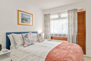 Apartment | 1 bedroom - Beachside - Sea Views Village Centre Saundersfoot (Saundersfoot)