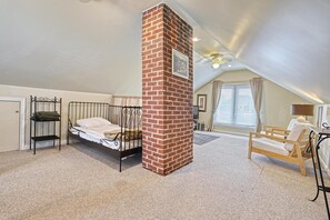 3 soveværelser, skrivebord, strygejern/strygebræt, Wi-Fi