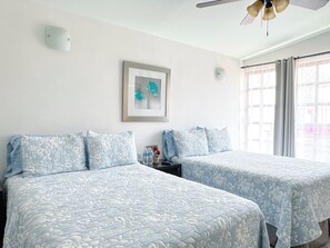 5 bedrooms, desk, free WiFi, bed sheets - Stylish family boutique house, 10 minutes from downtown Oaxaca. (Oaxaca City)