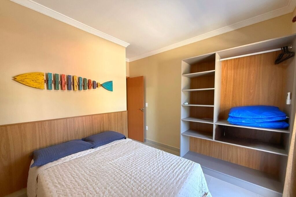 2 室のベッドルーム、アイロン / アイロン台、WiFi (無料)