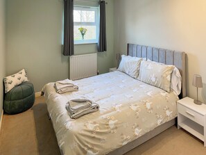 3 chambres, Wi-Fi gratuit, draps fournis