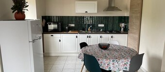 Charming renovated house located in a peaceful hamlet, ideal for 4 people.