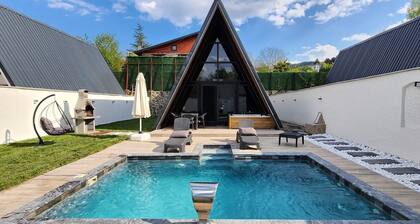 2+1 Private (Heated) Pool-Sauna-Jacuzzi-5 Person Bungalow in Sapanca Ünlüce