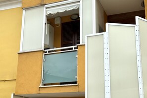 Exterior detail - SE155 - Senigallia, new two-room apartment in the center with air conditioning (Senigallia)