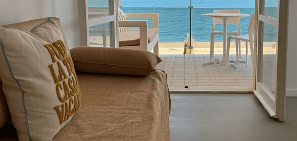 Interior - M431 – Marcelli, new two-room apartment in the center facing the sea (Marcelli)