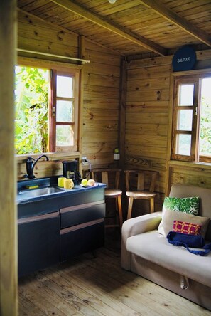 Interior - Solitude Cabin - Seagull (Pântano do Sul)