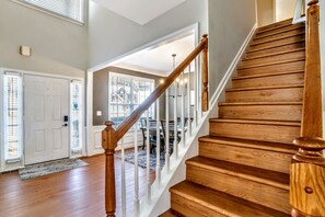 Interior - ATH - Immaculate 5BR Swim Tennis CulDeSac(sugar) (Acworth)