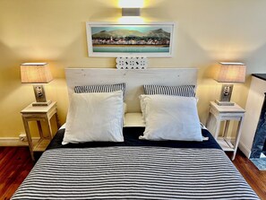 2 slaapkamers, een bureau, wifi