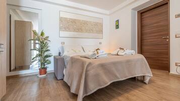 4 chambres, fer et planche Ă repasser, lit parapluie, Wi-Fi