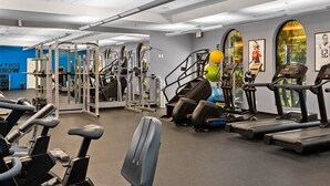 Unclassified image, 3 of 14, button - 2-bedroom resort in fabulous Indio with fitness room, AC. Relax and enjoy (Indio)