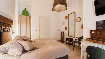 Quarto casal luxo, varanda | Quartos à prova de som, Wi-Fi de cortesia