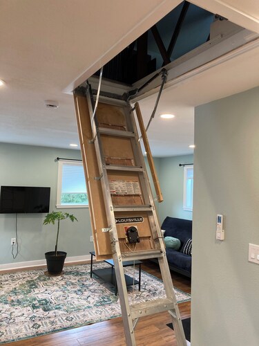 Steller's View, a secluded 2 bedroom apartment near downtown Brownsville.