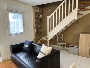 Living area - 1006 - House 4p in a private residence with swimming pool. (PLENEUF VAL ANDRE)