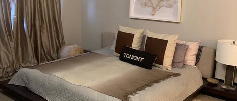 2 soverom, strykejern/-brett, wi-fi og sengetøy