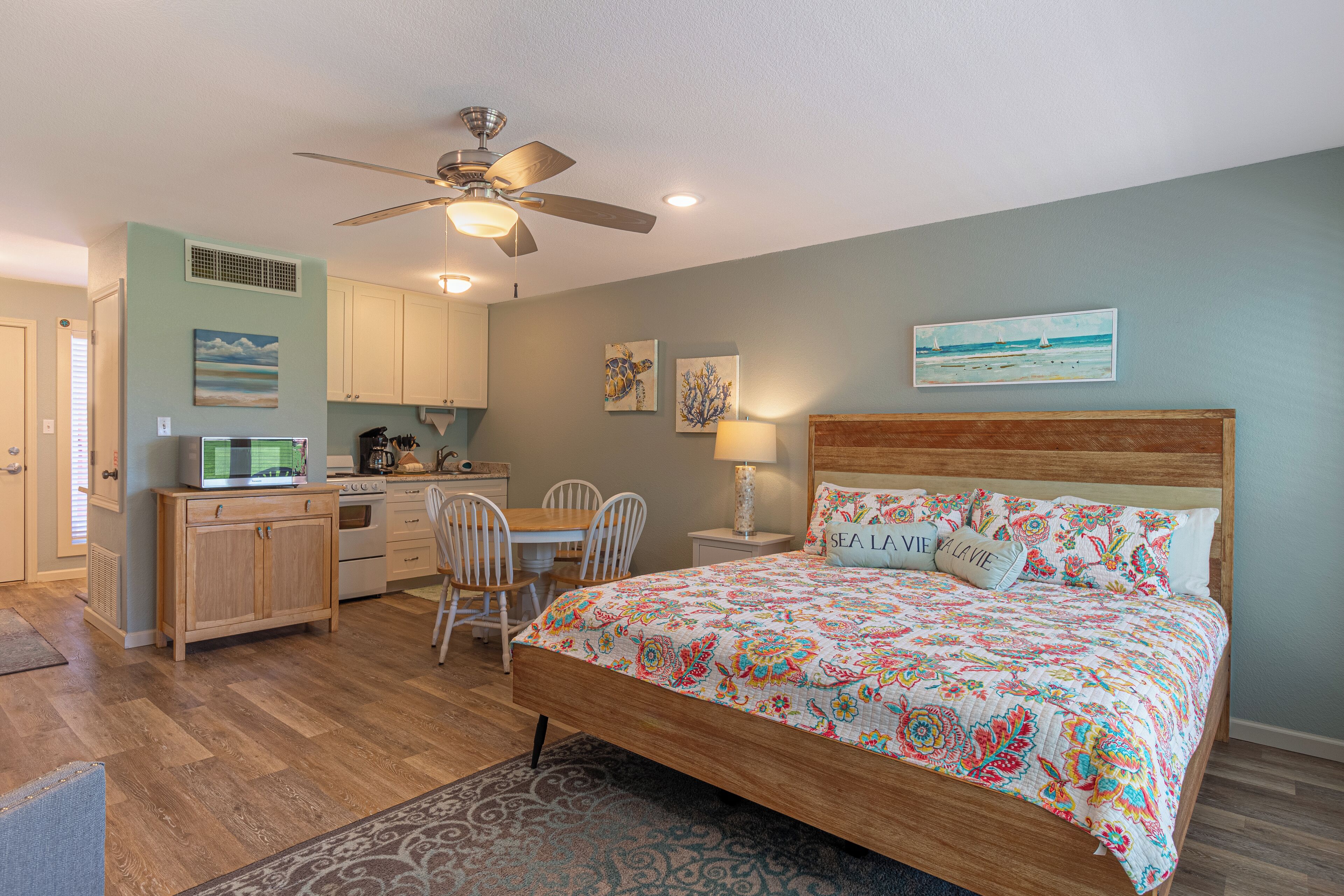 Wifi gratis y ropa de cama 