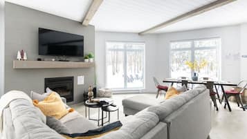 Smart TV, fireplace, video games, DVD player