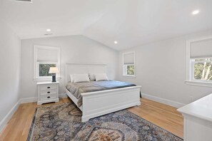 4 bedrooms, iron/ironing board, free WiFi, bed sheets - Liberty: 030-O  Brand New Luxury Home in Orleans, Heated Pool, Steps to Town and Bike Trail (Orleans)