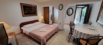 Holiday apartment mit Terrasse