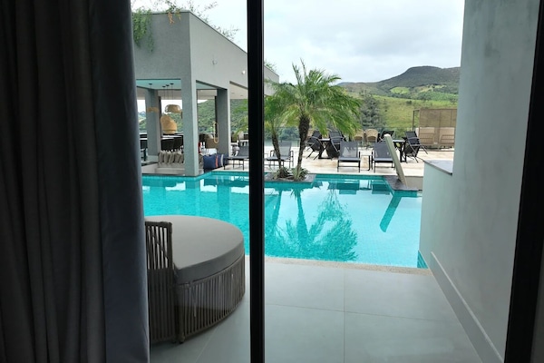 Exclusive Double Room | Living area