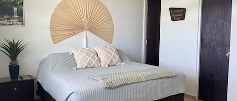 3 chambres, bureau, fer et planche à repasser, Wi-Fi gratuit
