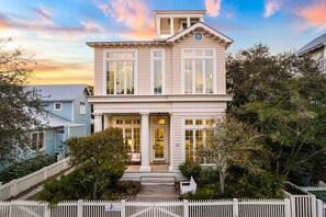 Exterior - Selah | Gulf Views, Private Pool, Step to Seaside Town Center (Santa Rosa Beach)