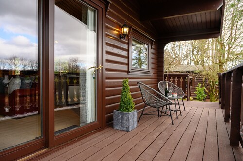 Ravens Craig -  a lodge that sleeps 6 guests  in 3 bedrooms