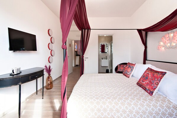 1 bedroom, WiFi, bed sheets - 7Rooms - The Party - Lecce Selection (Lecce)