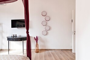 1 habitación, wifi y ropa de cama