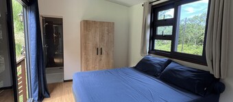 Moana Lodge
